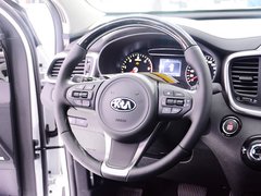 2015款 索兰托L 2.4L GDI 汽油4WD精英版 5座 国V