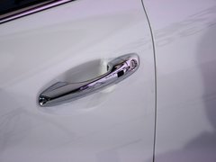 2015款 索兰托L 2.4L GDI 汽油4WD精英版 5座 国V