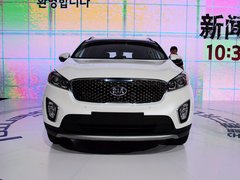 2015款 索兰托L 2.4L GDI 汽油4WD精英版 5座 国V