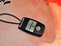 2015款 索兰托L 2.4L GDI 汽油4WD精英版 5座 国V