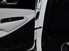 2015款 索兰托L 2.4L GDI 汽油4WD精英版 5座 国V