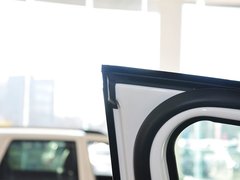 2015款 索兰托L 2.4L GDI 汽油4WD精英版 5座 国V