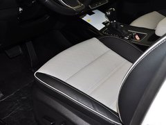 2015款 索兰托L 2.4L GDI 汽油4WD精英版 5座 国V