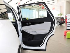 2015款 索兰托L 2.4L GDI 汽油4WD精英版 5座 国V