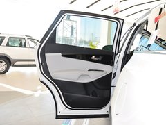 2015款 索兰托L 2.4L GDI 汽油4WD精英版 5座 国V