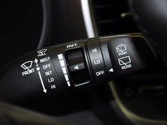 2015款 索兰托L 2.4L GDI 汽油4WD精英版 5座 国V