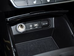 2015款 索兰托L 2.4L GDI 汽油4WD精英版 5座 国V