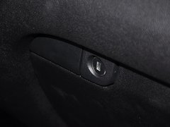 2015款 索兰托L 2.4L GDI 汽油4WD精英版 5座 国V