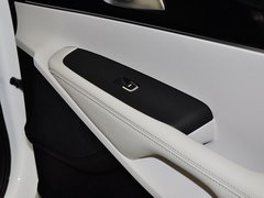 2015款 索兰托L 2.4L GDI 汽油4WD精英版 5座 国V