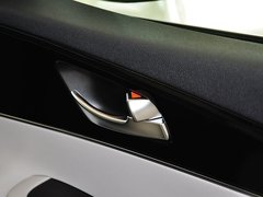 2015款 索兰托L 2.4L GDI 汽油4WD精英版 5座 国V