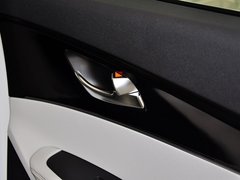 2015款 索兰托L 2.4L GDI 汽油4WD精英版 5座 国V