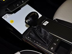 2015款 索兰托L 2.4L GDI 汽油4WD精英版 5座 国V
