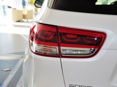 2015款 索兰托L 2.4L GDI 汽油4WD精英版 5座 国V