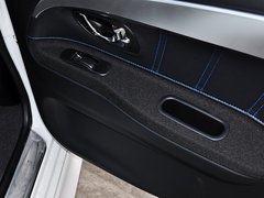 2015款 1.5L 手动 风采版