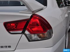 2015款 1.5L 手动 风采版