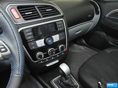 2015款 1.5L 手动 风采版