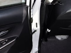 2015款 1.5L 自动 幸福版