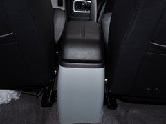 2015款 1.5L 自动 幸福版