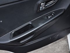 2015款 1.5L 自动 幸福版