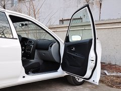 2015款 1.5L 自动 幸福版