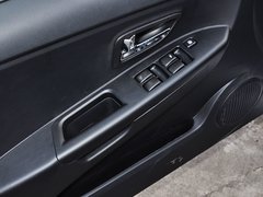 2015款 1.5L 自动 幸福版