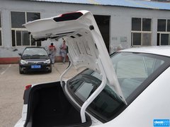 2015款 1.5L 自动 幸福版