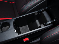 2015款 GLA 45 AMG 4MATIC 5座