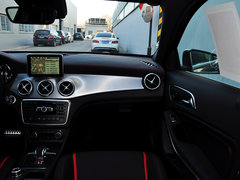 2015款 GLA 45 AMG 4MATIC 5座