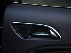 2015款 GLA 45 AMG 4MATIC 5座