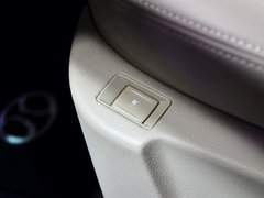 2015款 2.0T 自动豪华型
