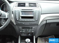 2015款 2.0T 自动豪华型