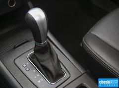 2015款 2.0T 自动豪华型