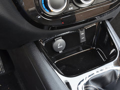 2015款 1.5L 手动 尊享型 5座