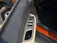 2015款 1.5L 手动 尊享型 5座