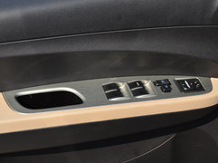 2015款 1.5L 手动 尊享型 5座