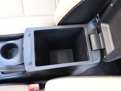 2015款 1.5L 手动 尊享型 5座