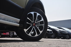 2015款 1.8T 手动 旗舰型 5座