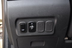 2015款 1.8T 手动 旗舰型 5座