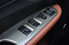 2015款 1.8T 手动 旗舰型 5座