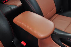 2015款 1.8T 手动 旗舰型 5座