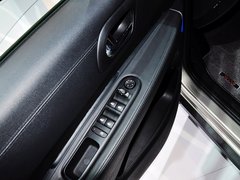 2015款 2.0L CVVT 自动 潮流版 5座
