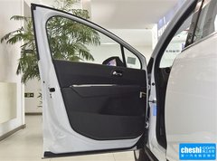 2015款 1.6THP 自动 潮流版 5座