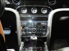 2015款 6.8T 极致版