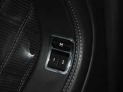 2015款 6.8T 极致版