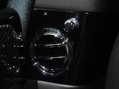 2015款 6.8T 极致版