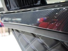2015款 6.8T 极致版