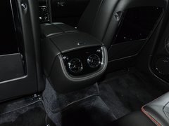 2015款 6.8T 极致版