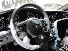 2015款 6.8T 极致版