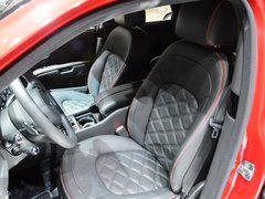 2015款 6.8T 极致版