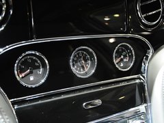 2015款 6.8T 极致版
